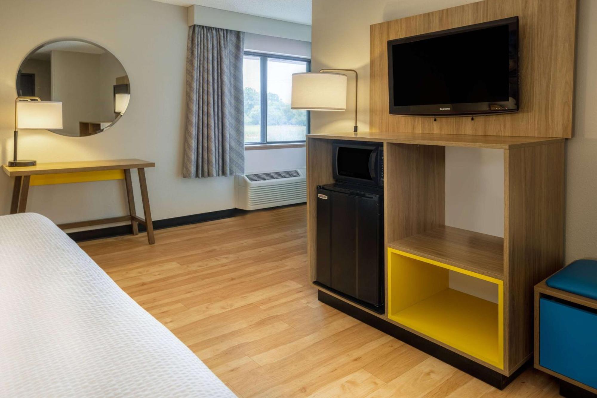 Days Inn By Wyndham Pleasant Prairie Kenosha Extérieur photo