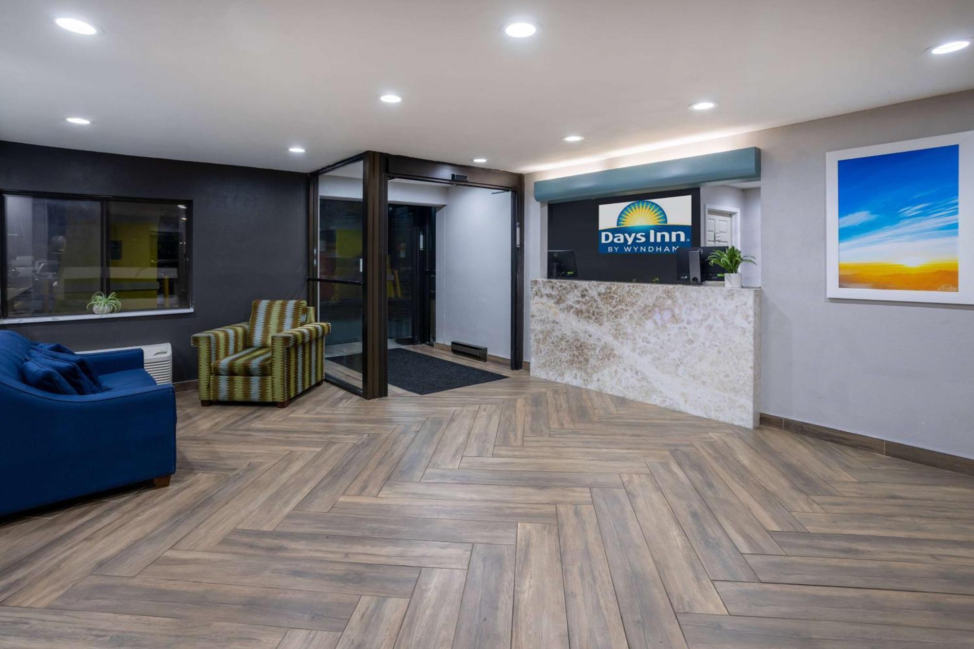 Days Inn By Wyndham Pleasant Prairie Kenosha Extérieur photo